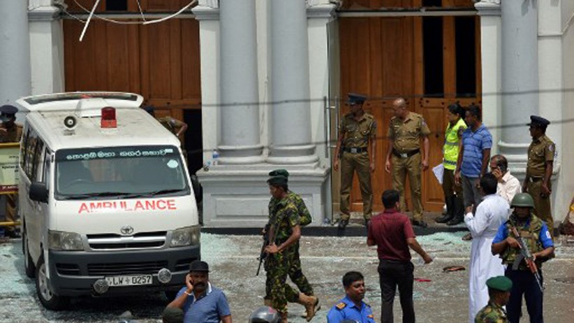 52 Orang Tewas Akibat Ledakan di Gereja Sri Lanka, Begini Suasananya - Bagian 1