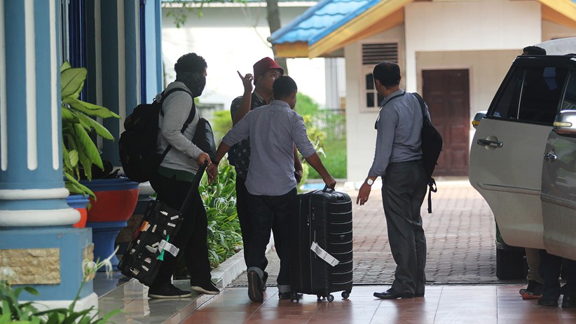 Cari Bukti Suap, KPK Geledah Rumah Dinas Wali Kota Dumai - Bagian 2