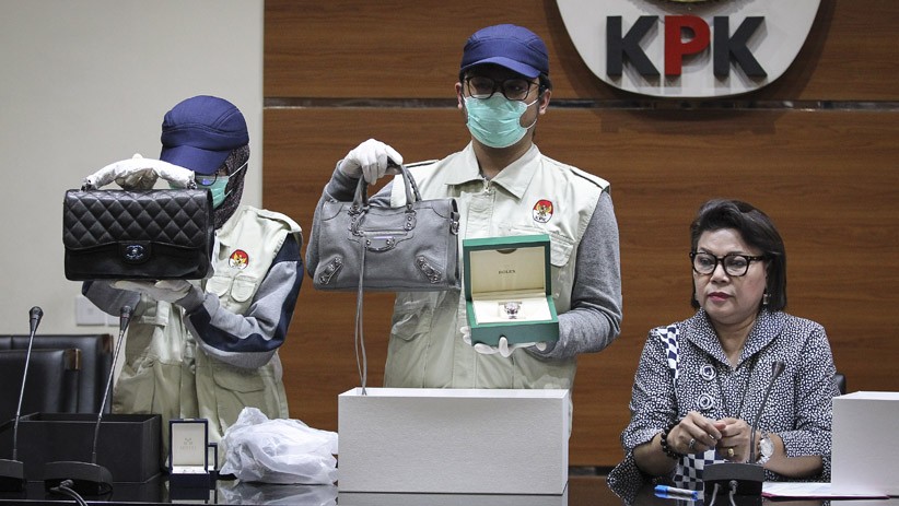 Kumpulan Barang Mewah yang Disita KPK dari OTT Bupati Talaud - Bagian 1