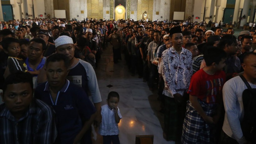 Masjid Al Akbar Sediakan 2.500 Paket Nasi untuk Buka Puasa Selama Ramadan - Bagian 4