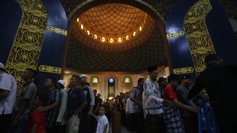 Masjid Al Akbar Sediakan 2.500 Paket Nasi untuk Buka Puasa Selama Ramadan - Bagian 5