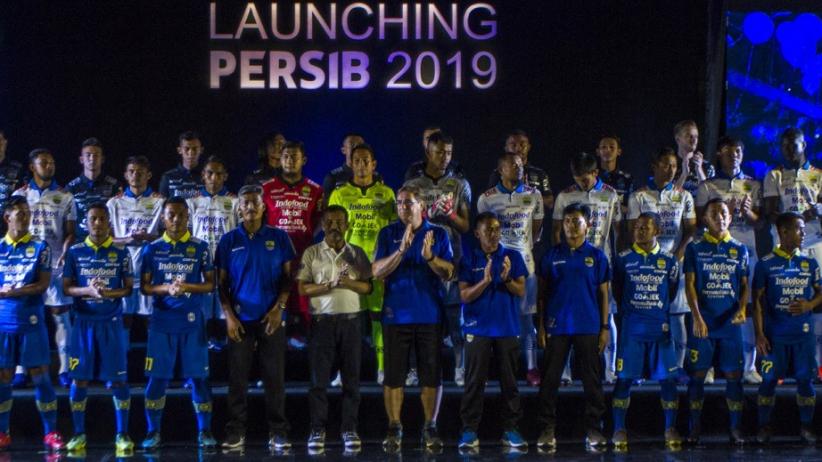 Ini Dia 31 Pemain Persib Bandung dengan Jersey Baru - Bagian 1