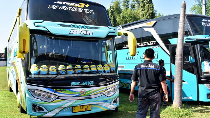 2 Bus Berisi Peserta Aksi 22 Mei Diamankan Aparat Polres Madiun - Bagian 1