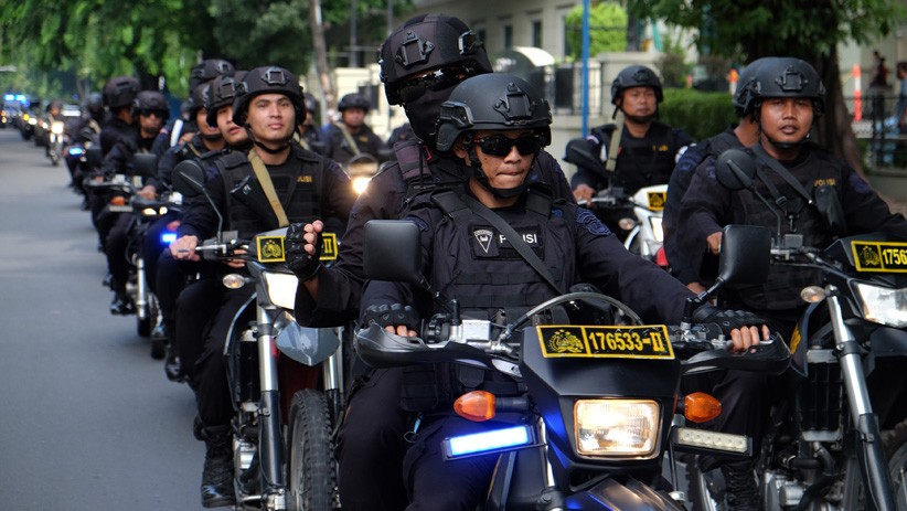 Prajurit TNI-Polri Patroli Jaga Situasi Keamanan Sumut Pascapemilu - Bagian 2