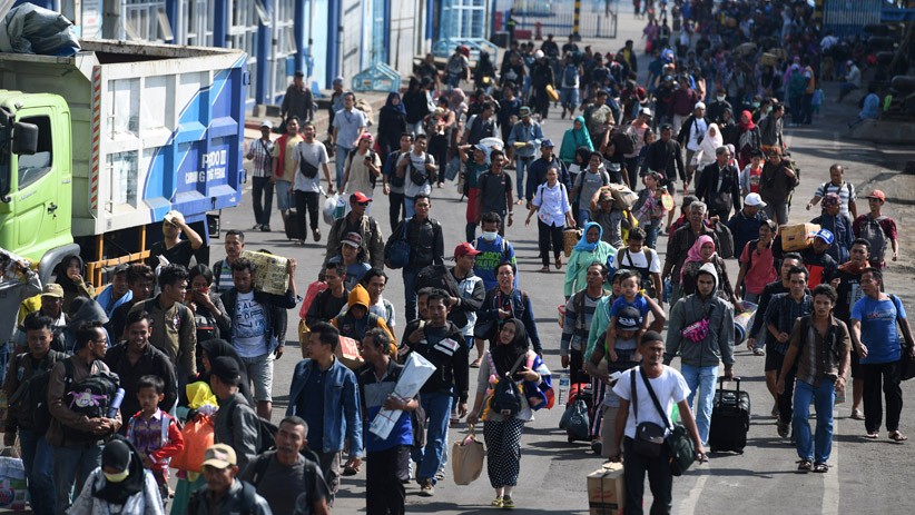 Jumlah Penumpang Pelabuhan Tanjung Perak Meningkat 3 Persen Tahun Ini - Bagian 1