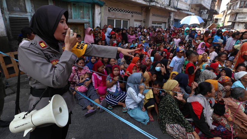 Pengusaha Tekstil Bagikan Zakat Mal kepada 2.000 Warga Surabaya - Bagian 5