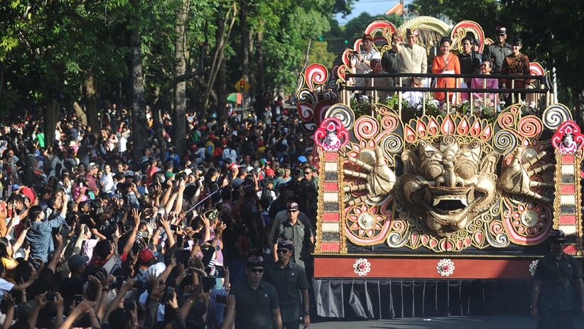 Kemeriahan Pesta Kesenian Bali yang Dibuka Presiden Jokowi - Bagian 1