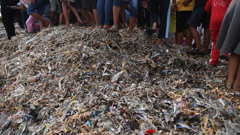 Penampakan Sampah Impor dari Uni Eropa dan Amerika Menumpuk di Mojokerto - Bagian 3