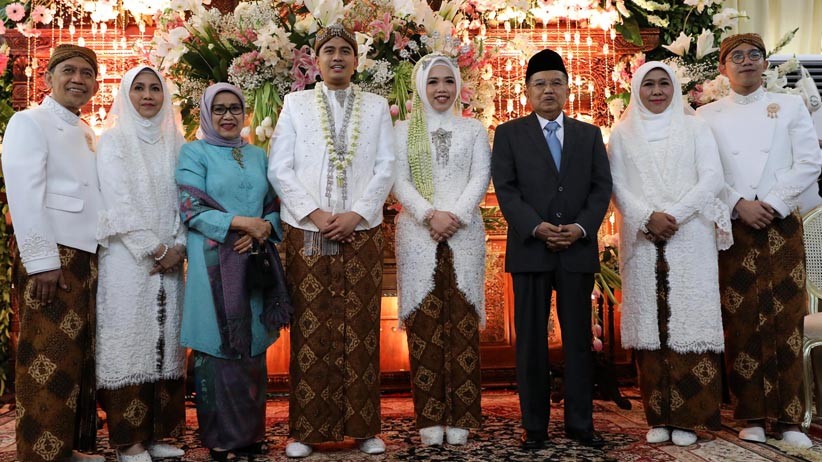 Wapres JK Jadi Saksi Nikah Putri Khofifah Indar Parawansa - Bagian 4