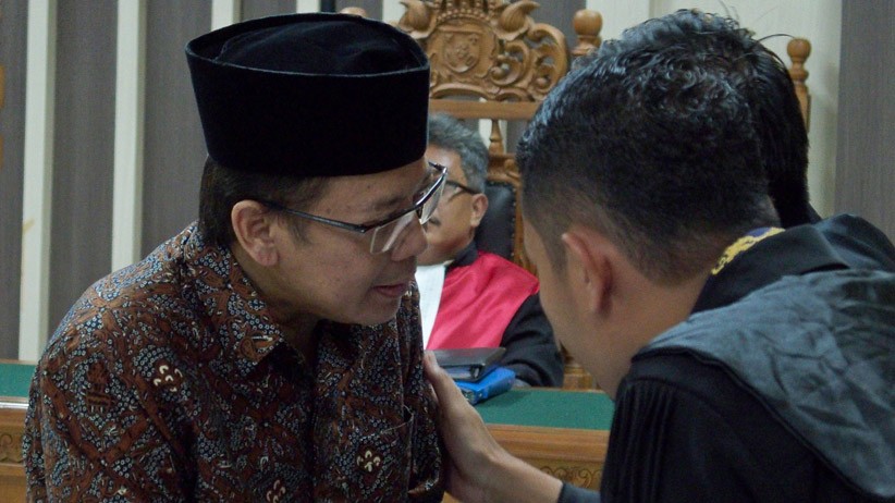 Wakil Ketua DPR Taufik Kurniawan Divonis 6 Tahun Penjara - Bagian 1