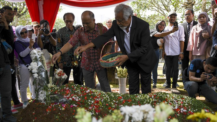 Xanana Gusmao Ziarah ke Makam BJ Habibie - Bagian 1