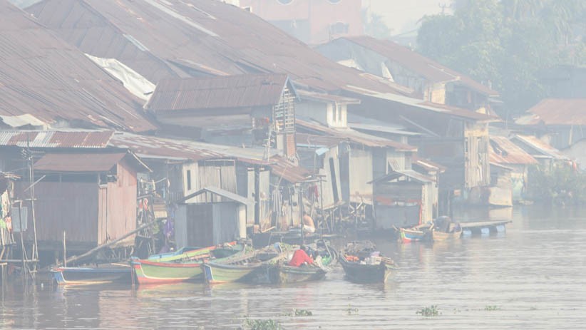 Kota Banjarmasin Kembali Diselimuti Kabut Asap Karhutla - Bagian 1
