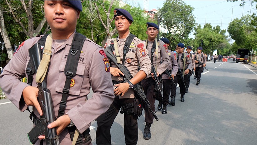 Foto-Foto Ledakan Bom Bunuh Diri di Markas Polrestabes Medan - Bagian 4