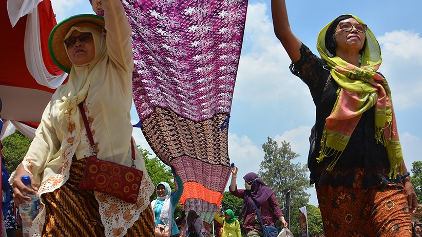 Parade 1.000 Meter Batik untuk Angkat Pariwisata Mojokerto - Bagian 1