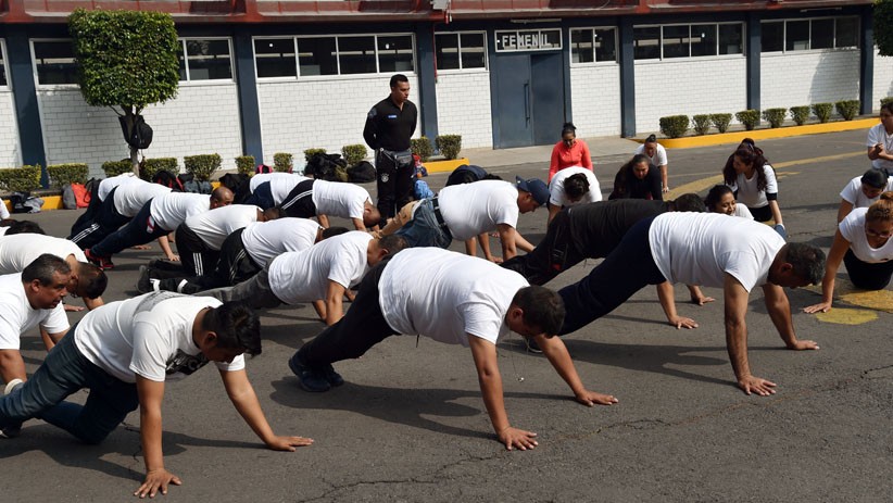 Begini Cara Meksiko Menurunkan Berat Badan Polisi Gendut - Bagian 3