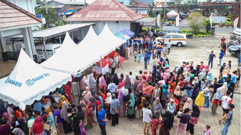 BRI Berikan Pengobatan Gratis kepada 500 KK Korban Banjir di Tambun Bekasi - Bagian 4