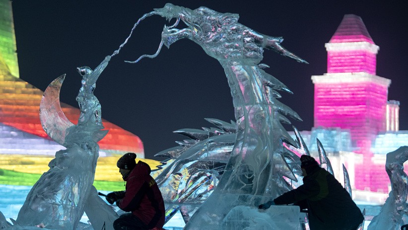 Warna-warni Kemegahan Festival Es Terbesar Dunia di China - Bagian 3