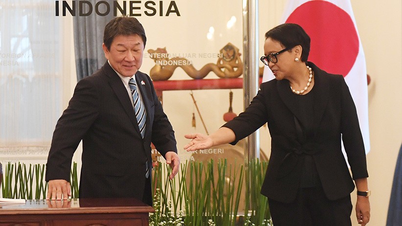 Menlu Jepang Ditawarkan Investasi Sentra Kelautan dan Perikanan di Natuna - Bagian 1