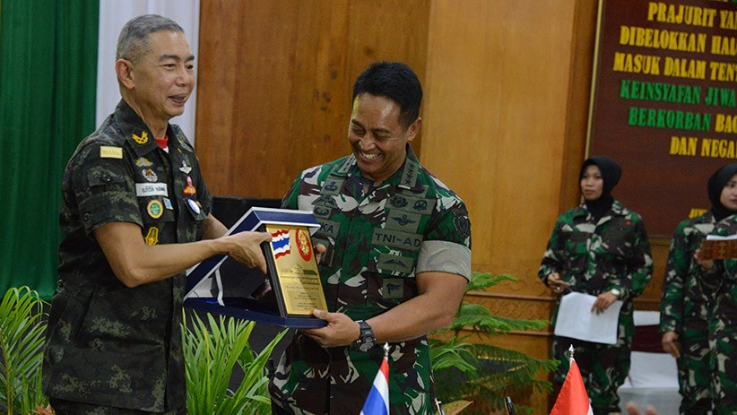 TNI AD Teken Kerja Sama Militer dengan Angkatan Darat Thailand - Bagian 1