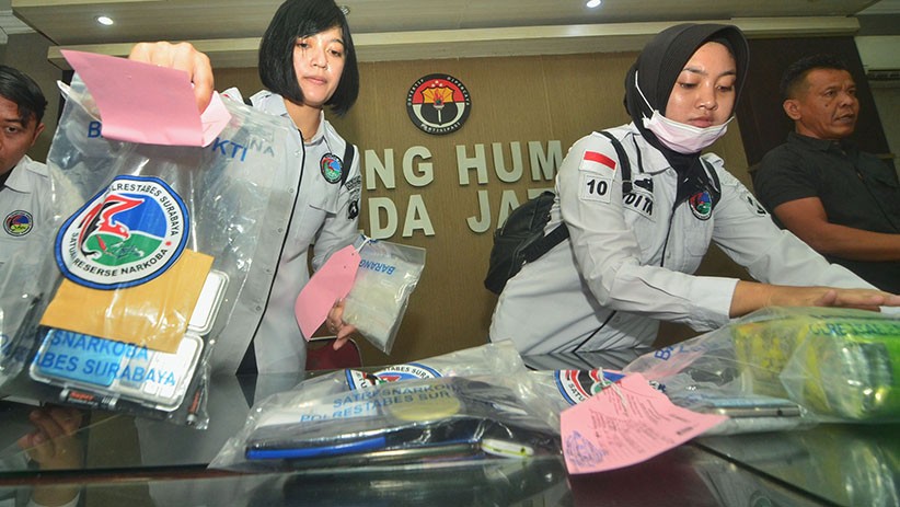 Polisi Bongkar Peredaran 10,9 Kg Sabu Dalam Kemasan Teh China - Bagian 1