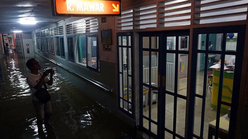 Penampakan RSUD Kraton Pekalongan Terendam Banjir - Bagian 3