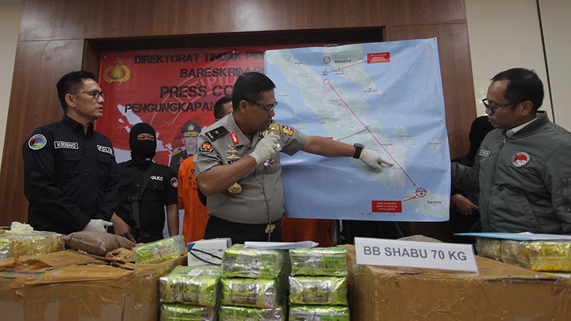 Bareskrim Polri Ungkap Pengiriman Ikan Asin dan Kopi Berisi 70 Kg Sabu - Bagian 2