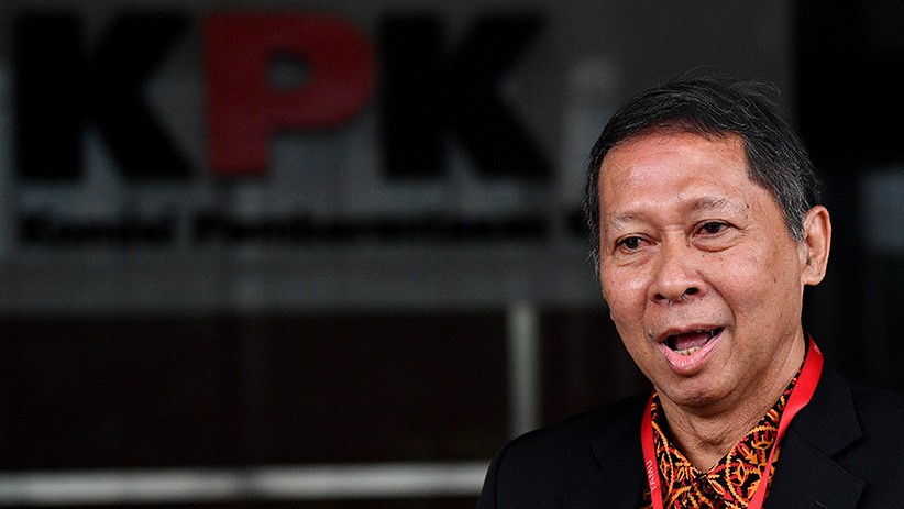 RJ Lino Diperiksa KPK sebagai Tersangka Kasus Dugaan Korupsi Pelindo II - Bagian 2