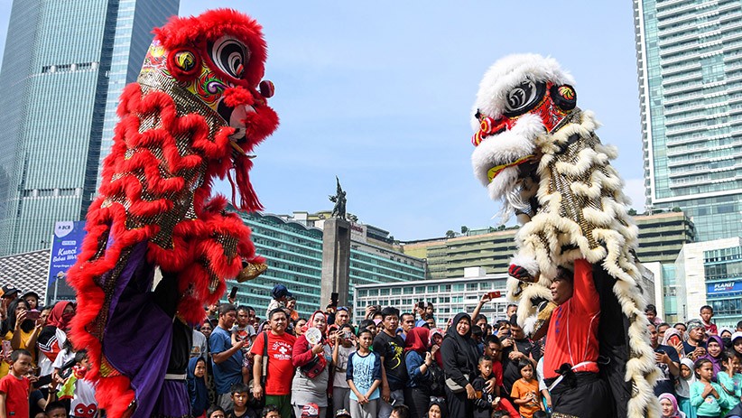 Aksi Barongsai Meriahkan Tahun Baru Imlek 2571 saat CFD Jakarta - Bagian 1