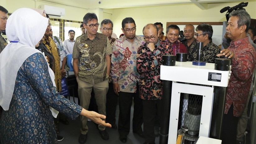 Semen Indonesia Revitalisasi Laboratorium Teknik Sipil Universitas Bung Hatta - Bagian 1