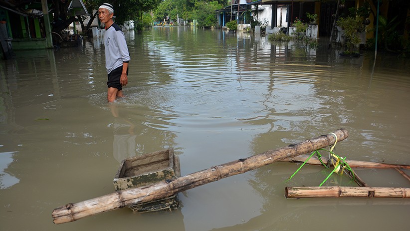 Ratusan Rumah di Jombang Terendam Banjir Sejak 5 Hari - Bagian 1