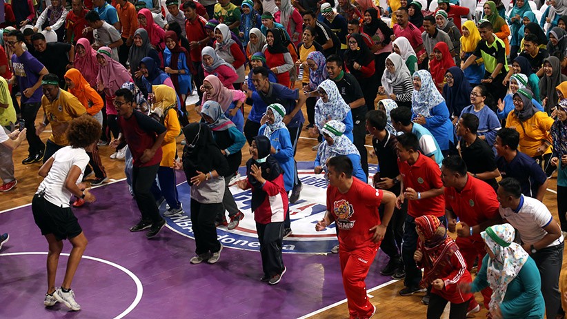 2.000 Guru Olahraga se-Jawa Timur Dapat Ilmu Basket dari Pelatih NBA - Bagian 2