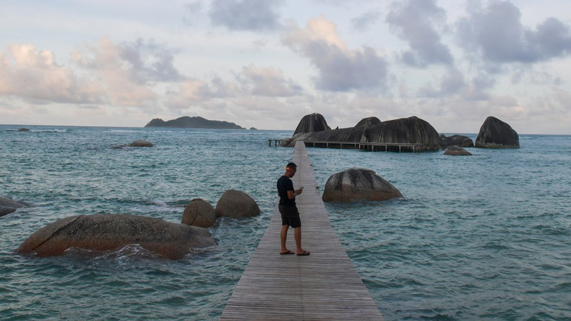 Melihat Keindahan Geopark Tanjung Senubing di Natuna - Bagian 1