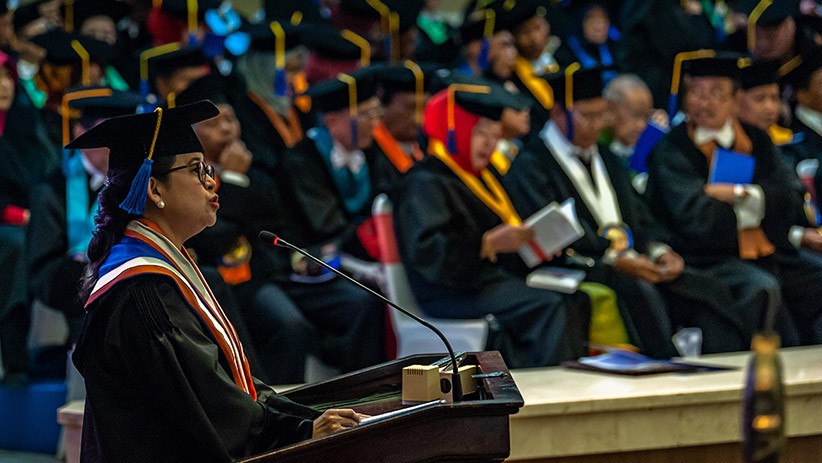 Puan Maharani Terima Gelar Doktor Kehormatan dari Universitas Diponegoro - Bagian 3