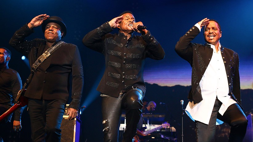 Penampilan The Jacksons Hibur Penonton BNI Java Jazz Festival 2020 - Bagian 2