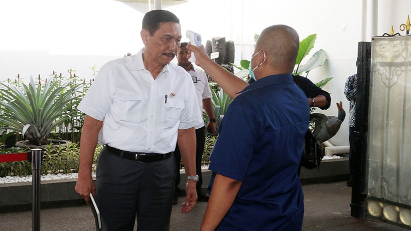 Cegah Virus Korona, Suhu Tubuh Para Menteri Diperiksa sebelum Masuk Istana - Bagian 1