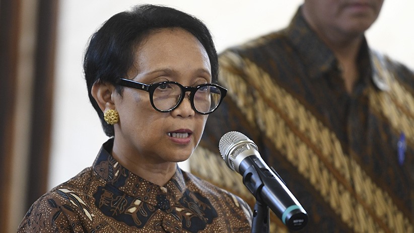 Pemerintah Larang Warga Iran, Korsel dan Italia Masuk ke Indonesia - Bagian 3