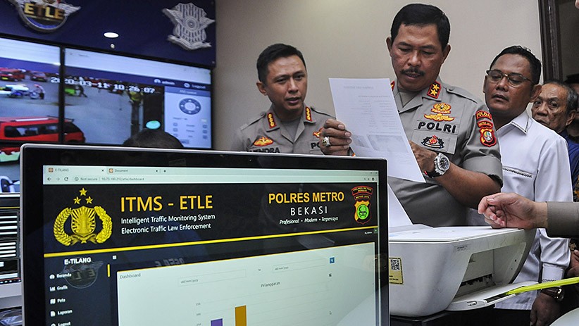 Kabupaten Bekasi Uji Coba Tilang Elektronik untuk Kendaraan Roda Empat - Bagian 1