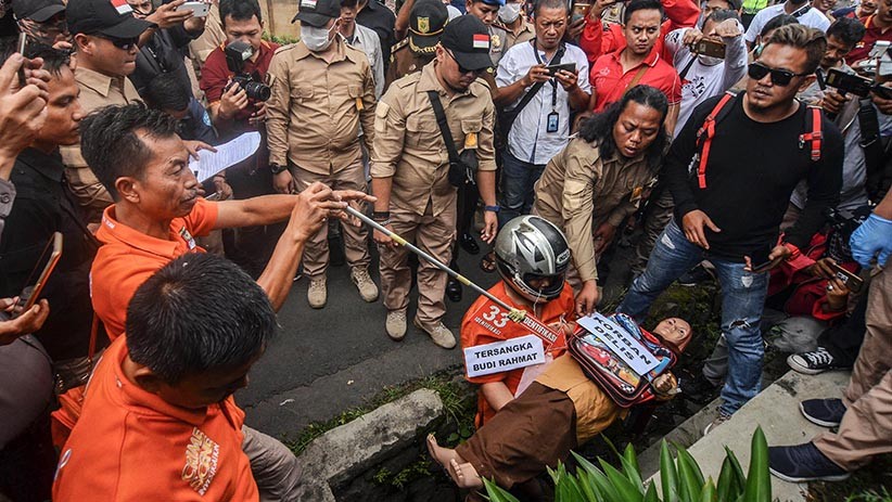 Rekonstruksi Pembunuhan Anak Oleh Ayah Kandung, Pelaku Peragakan 36 Adegan - Bagian 2