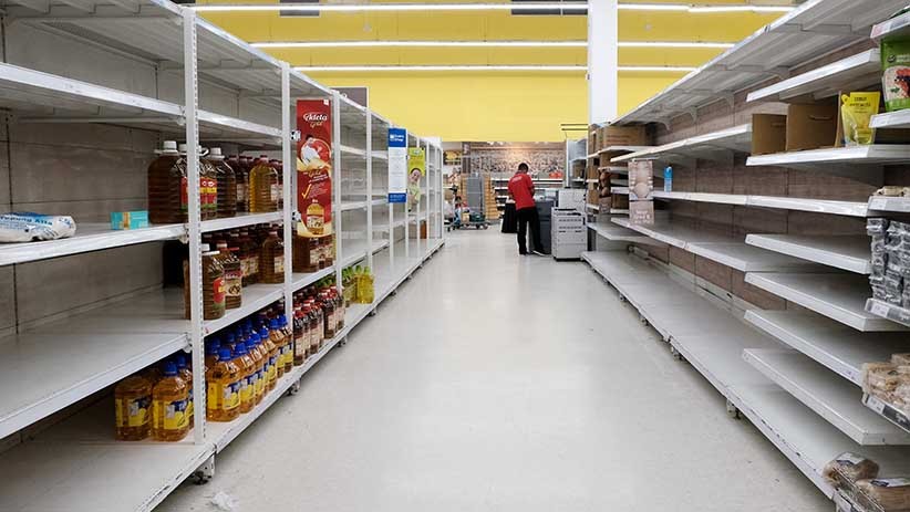 Malaysia Lockdown, Persediaan Makanan Ludes Diborong Warga - Bagian 2