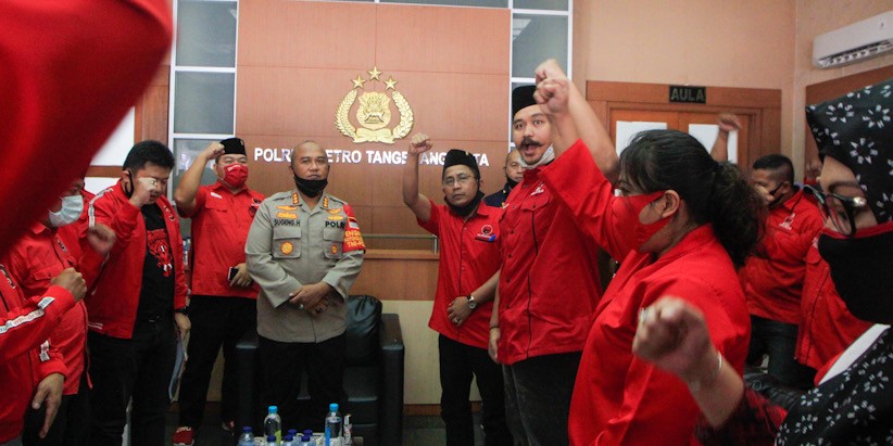 PDIP Kota Tangerang Dukung Polisi Ungkap Aktor Intelektual Pembakaran Bendera Partai - Bagian 1